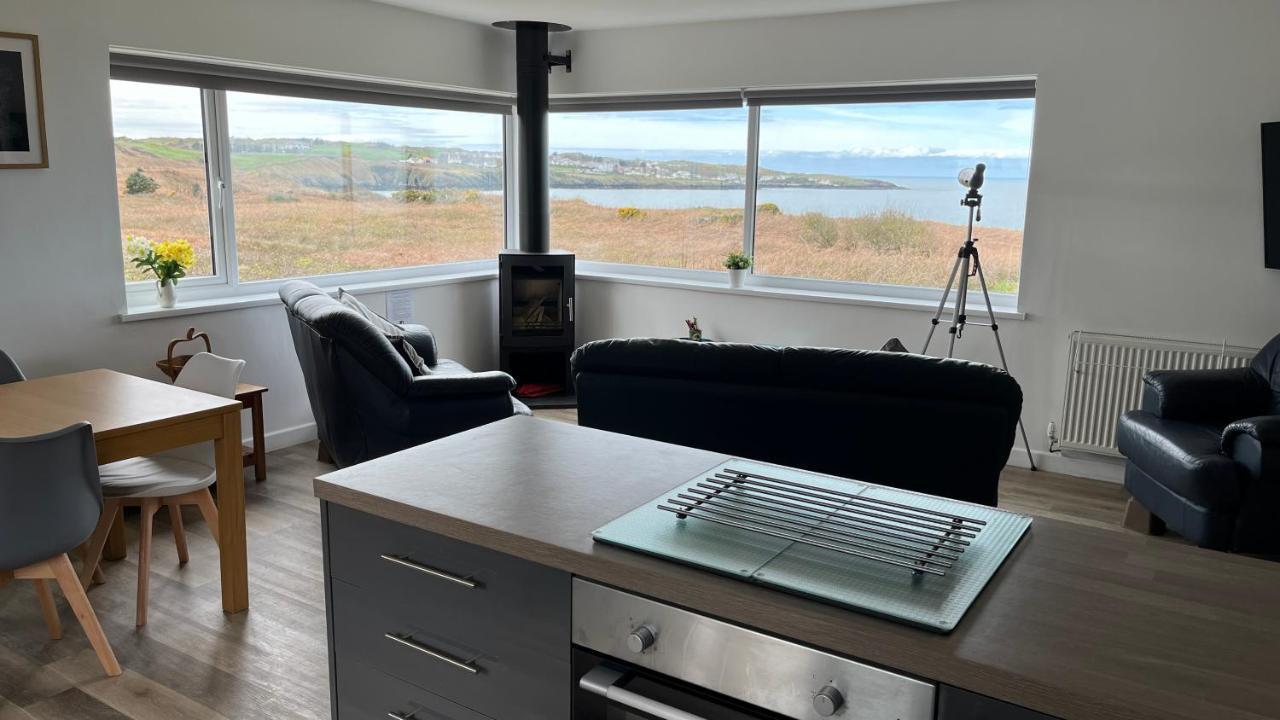 Coastal Bungalow, Sleeps 5 And Ideal For Walkers Amlwch Zewnętrze zdjęcie
